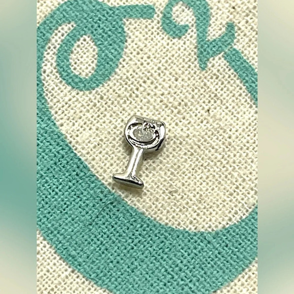 Origami Owl Living Lockets HTF Retired Original Red Wine Glass Floating Charm - Picture 2 of 2